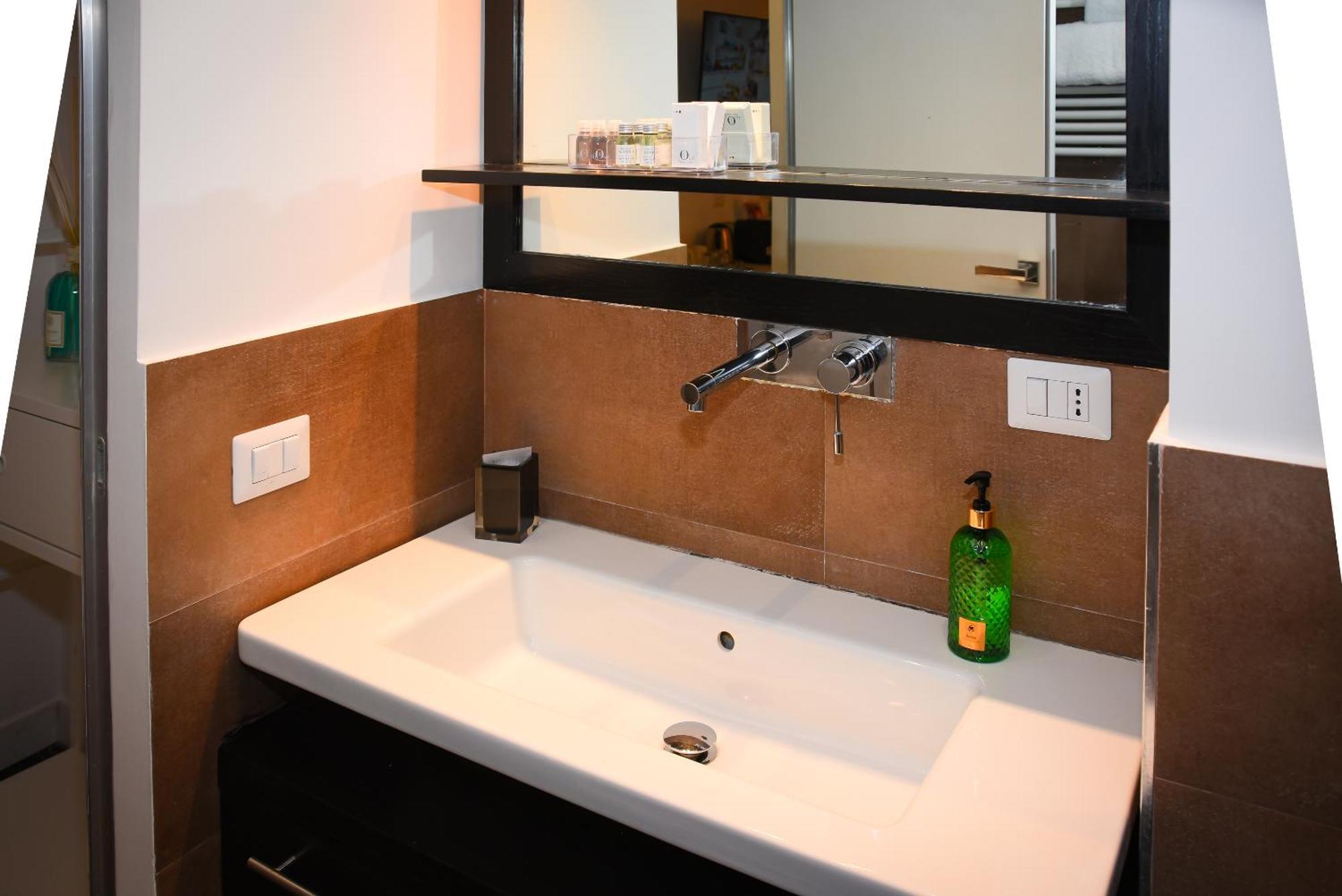 Bq House Fori Imperiali Luxury Rooms Рим Екстер'єр фото