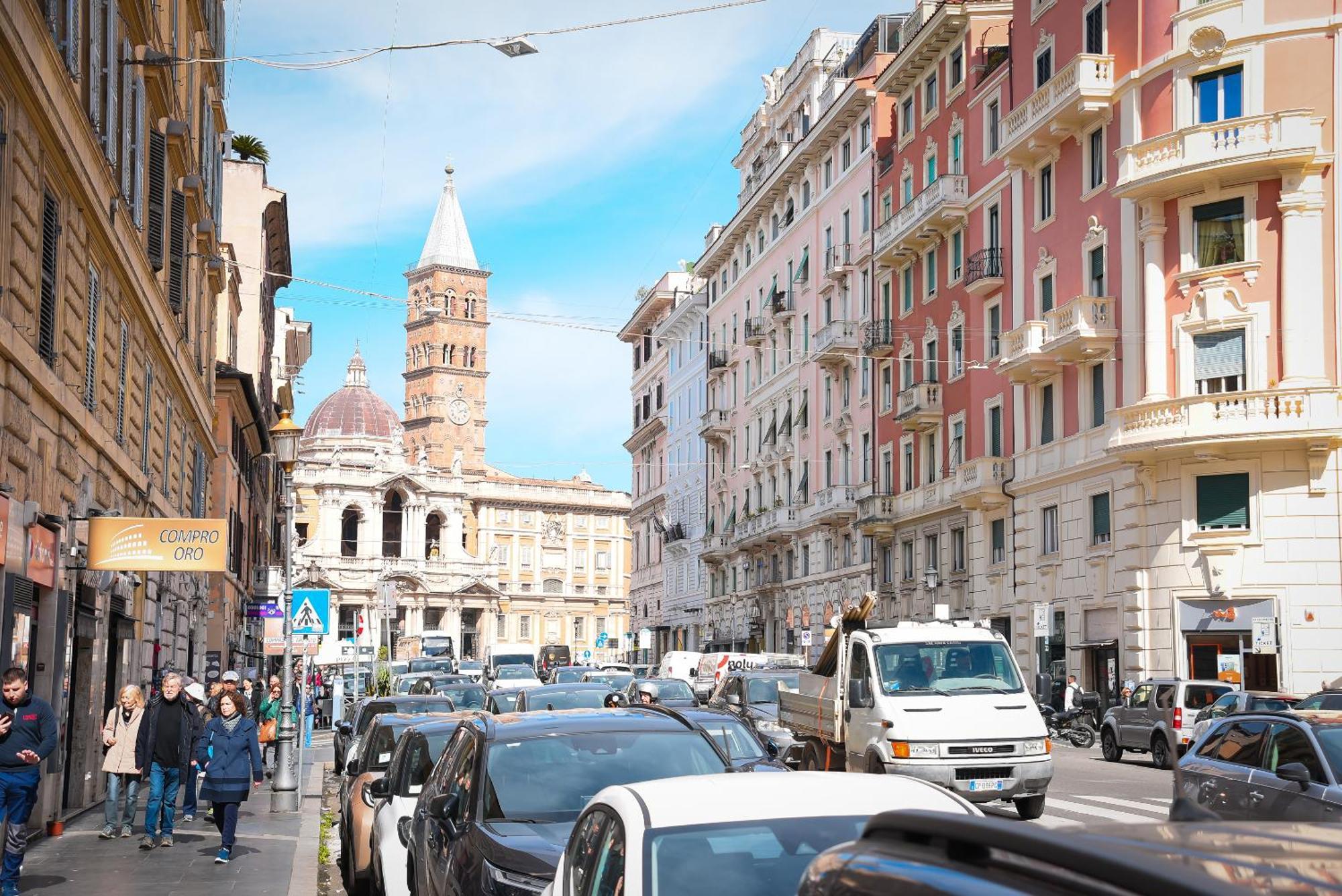Bq House Fori Imperiali Luxury Rooms Рим Екстер'єр фото