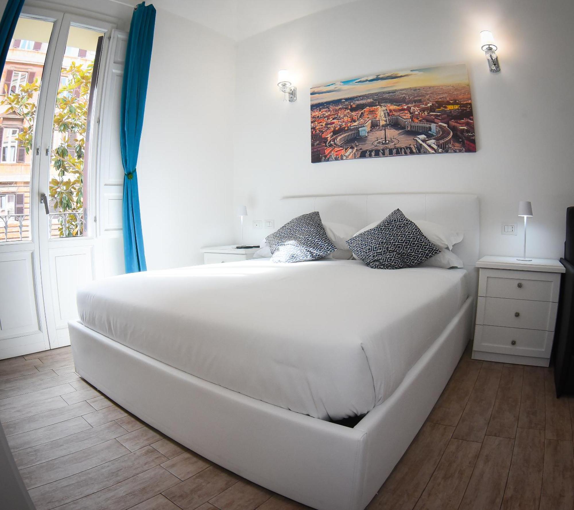 Bq House Fori Imperiali Luxury Rooms Рим Екстер'єр фото