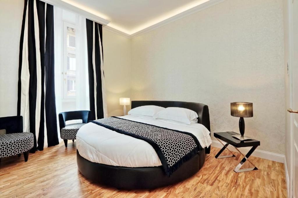 Bq House Fori Imperiali Luxury Rooms Рим Екстер'єр фото